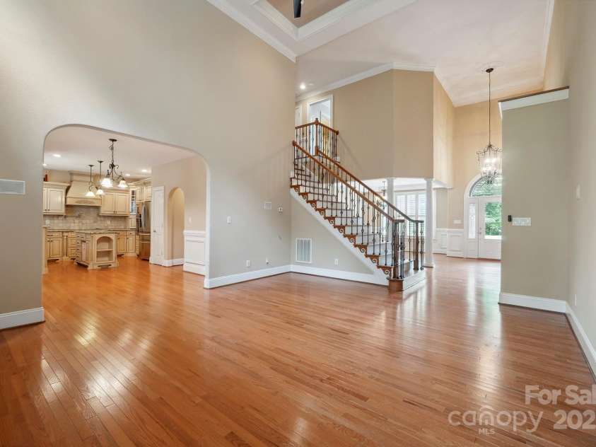100 Woodwinds Drive, Mount Holly, NC 28120.  MLS# CAR4261214, YatesRealty ID 20775. Two Story Great Room