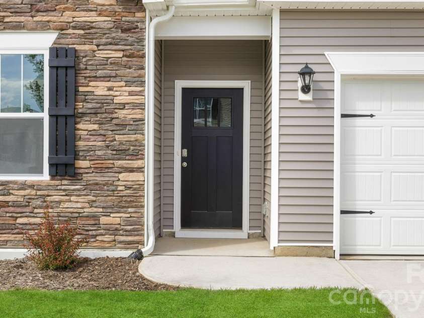 61 Salers Road, Fletcher, NC 28732.  MLS# CAR4375938, YatesRealty ID 20775. 