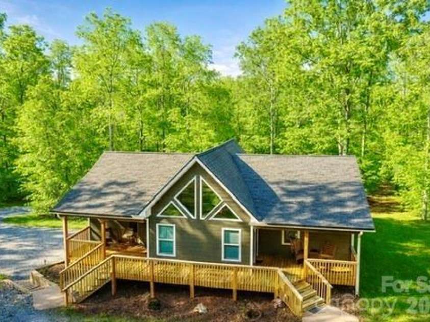 109 Beech Tree Lane, Rutherfordton, NC 28139.  MLS# CAR4314144, YatesRealty ID 20778. 