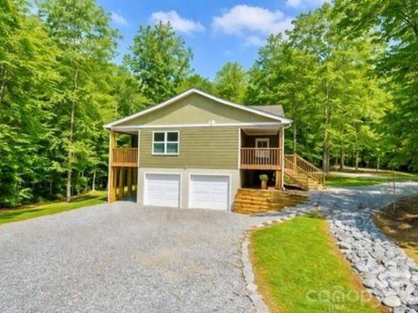 109 Beech Tree Lane, Rutherfordton, NC 28139.  MLS# CAR4314144, YatesRealty ID 20778. 