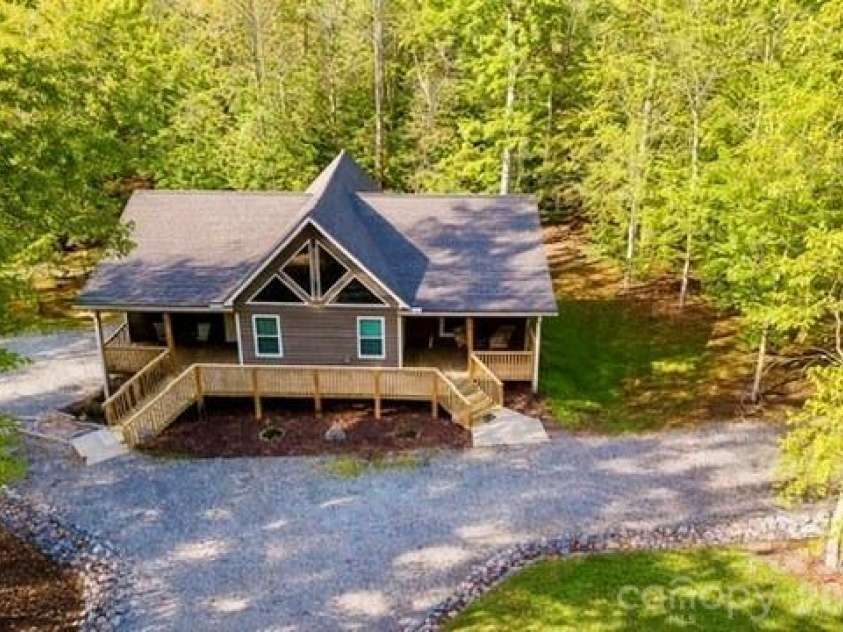 109 Beech Tree Lane, Rutherfordton, NC 28139.  MLS# CAR4314144, YatesRealty ID 20778. 