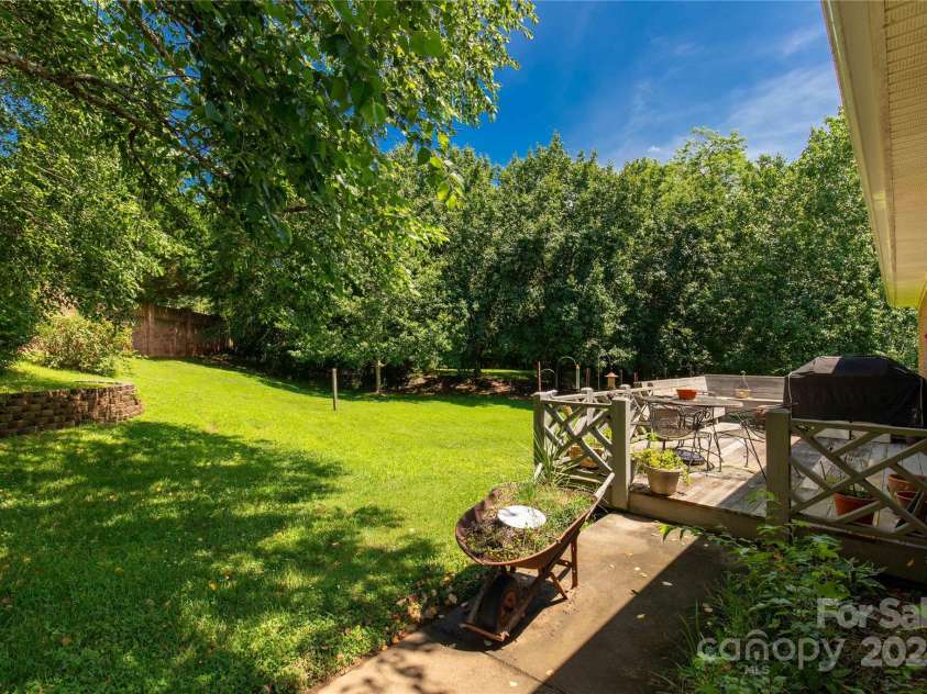 511 Birmingham Court, Rock Hill, SC 29732.  MLS# CAR4271919, YatesRealty ID 20778. 