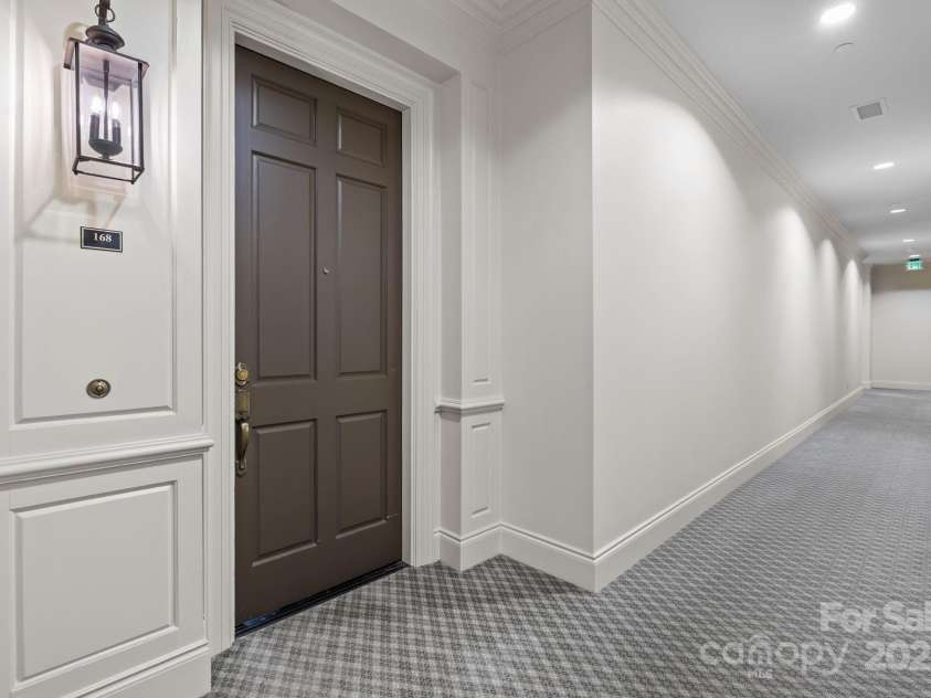 168 Cherokee Road, Charlotte, NC 28207.  MLS# CAR4300844, YatesRealty ID 2078. 