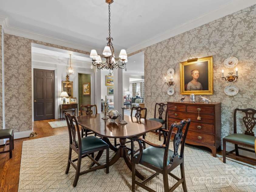 168 Cherokee Road, Charlotte, NC 28207.  MLS# CAR4300844, YatesRealty ID 2078. 