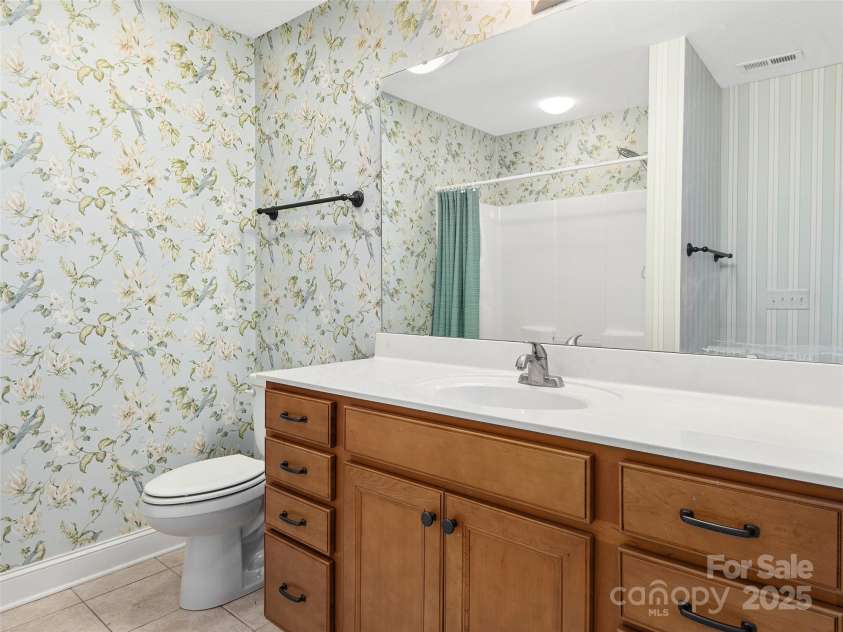 354 Summerfield Place, Flat Rock, NC 28731.  MLS# CAR4165363, YatesRealty ID 2078. 2nd full bath