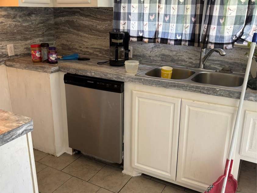 273 Main Avenue, Taylorsville, NC 28681.  MLS# CAR4258158, YatesRealty ID 20780. 