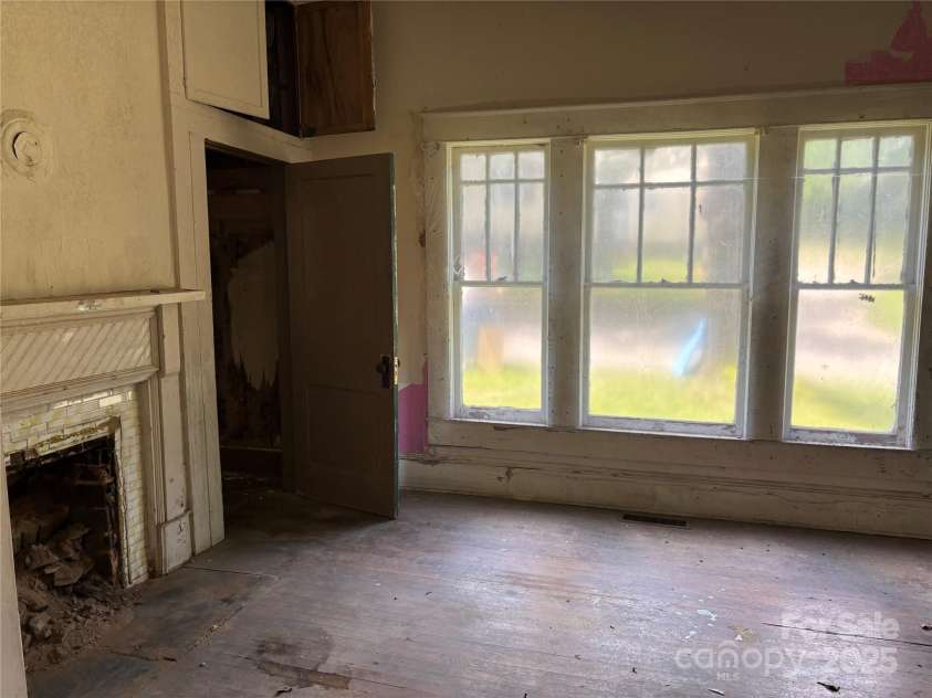 273 Main Avenue, Taylorsville, NC 28681.  MLS# CAR4258158, YatesRealty ID 20780. 