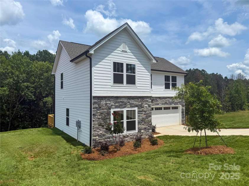 10339 Lakeshore Drive, Lancaster, SC 29720.  MLS# CAR4268853, YatesRealty ID 20781. 