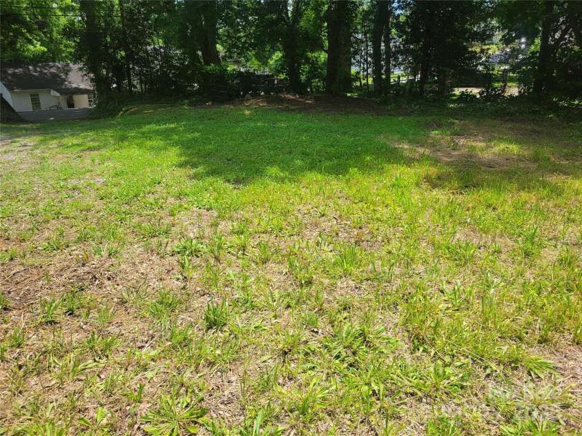 94 James Street, Concord, NC 28025.  MLS# CAR4271265, YatesRealty ID 20782. Back yard