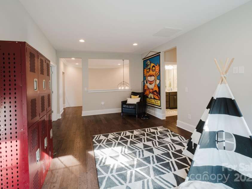 15103 Cimarron Hills Lane, Charlotte, NC 28278.  MLS# CAR4269085, YatesRealty ID 20784. 