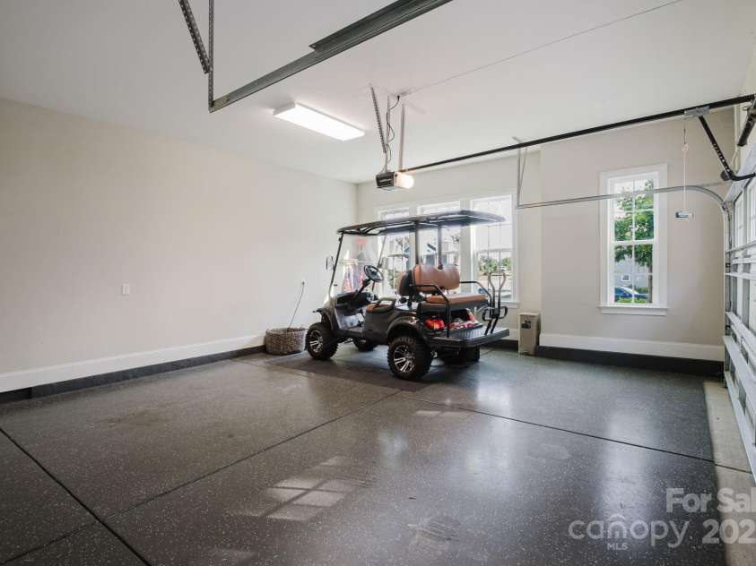 15103 Cimarron Hills Lane, Charlotte, NC 28278.  MLS# CAR4269085, YatesRealty ID 20784. 