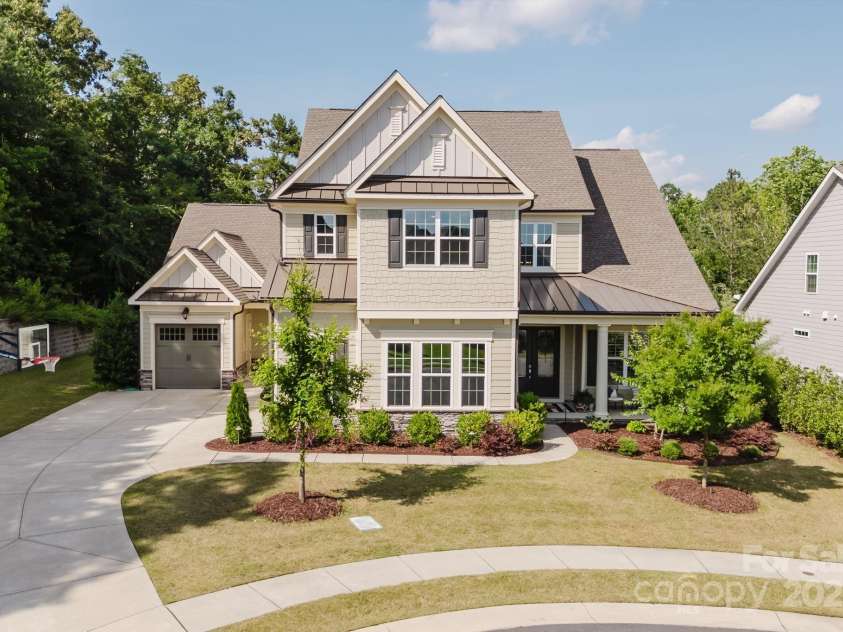 15103 Cimarron Hills Lane, Charlotte, NC 28278.  MLS# CAR4269085, YatesRealty ID 20784. 