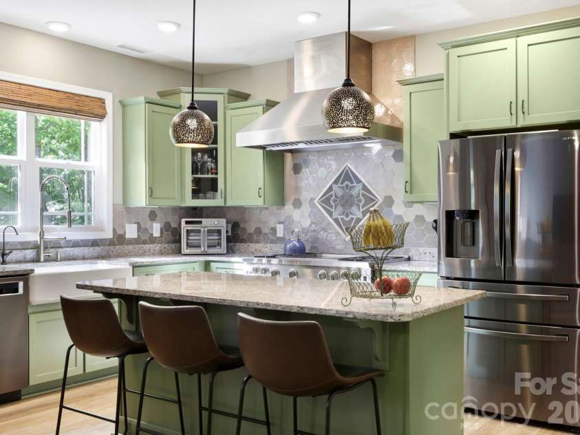 549 Riverknoll Lane, Tryon, NC 28782.  MLS# CAR4372616, YatesRealty ID 20784. 