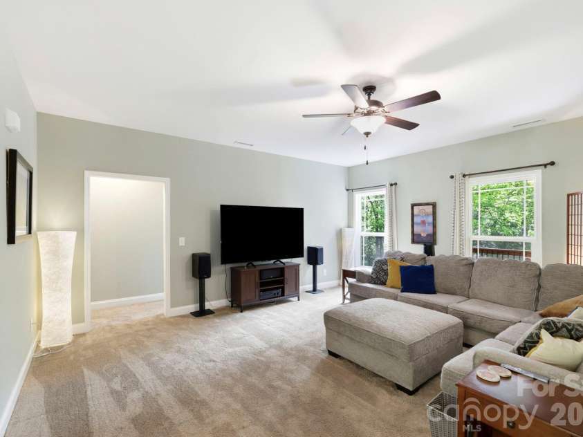 549 Riverknoll Lane, Tryon, NC 28782.  MLS# CAR4372616, YatesRealty ID 20784. 