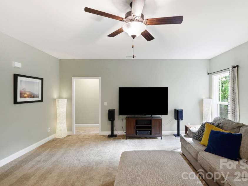 549 Riverknoll Lane, Tryon, NC 28782.  MLS# CAR4372616, YatesRealty ID 20784. 