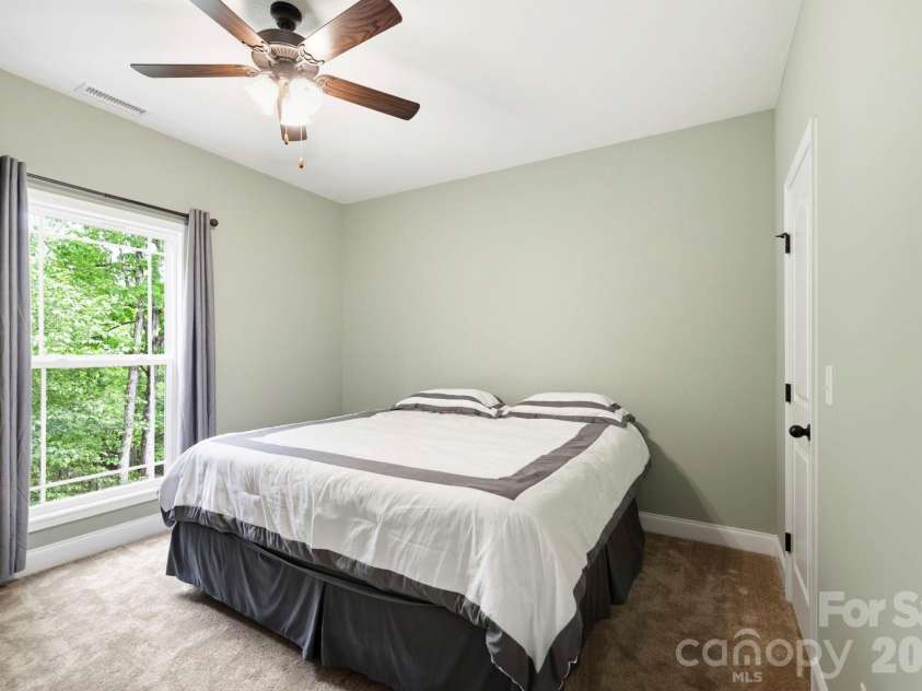 549 Riverknoll Lane, Tryon, NC 28782.  MLS# CAR4372616, YatesRealty ID 20784. 