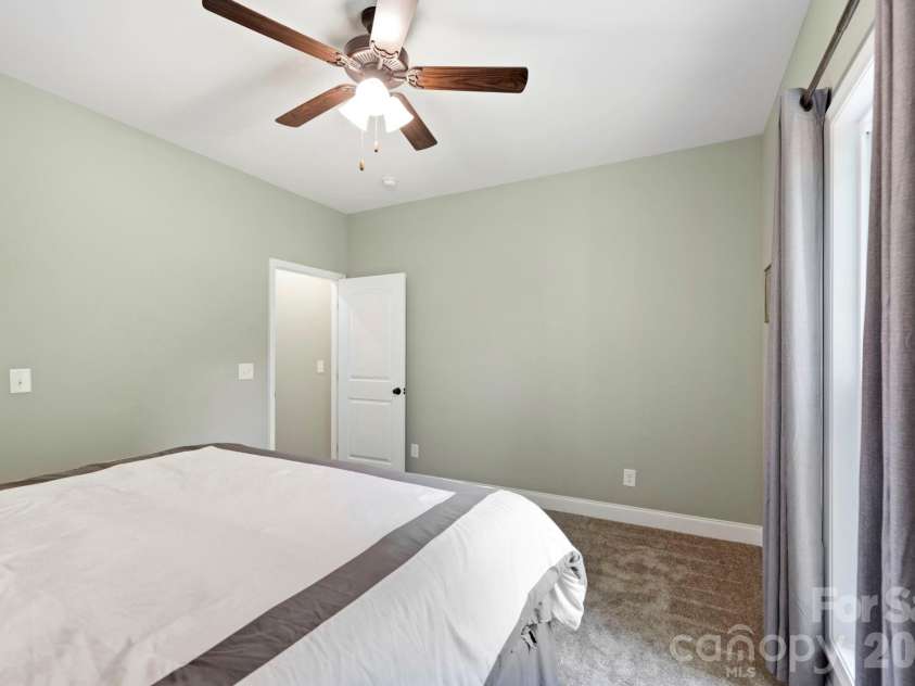 549 Riverknoll Lane, Tryon, NC 28782.  MLS# CAR4372616, YatesRealty ID 20784. 