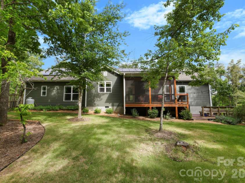 549 Riverknoll Lane, Tryon, NC 28782.  MLS# CAR4372616, YatesRealty ID 20784. 