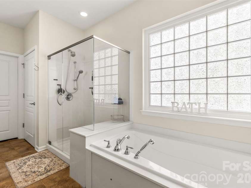 12298 Gadwell Place, Fort Mill, SC 29707.  MLS# CAR4377148, YatesRealty ID 20785. 