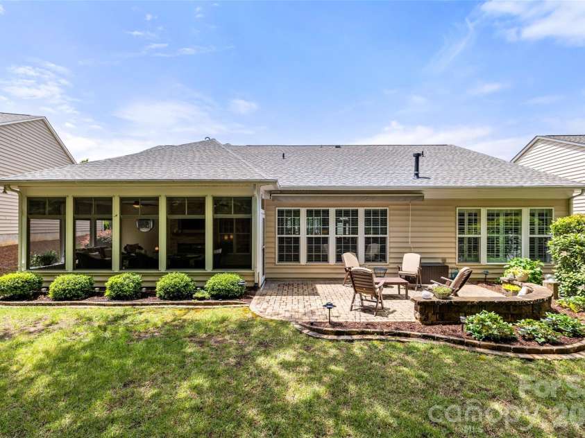 12298 Gadwell Place, Fort Mill, SC 29707.  MLS# CAR4377148, YatesRealty ID 20785. 