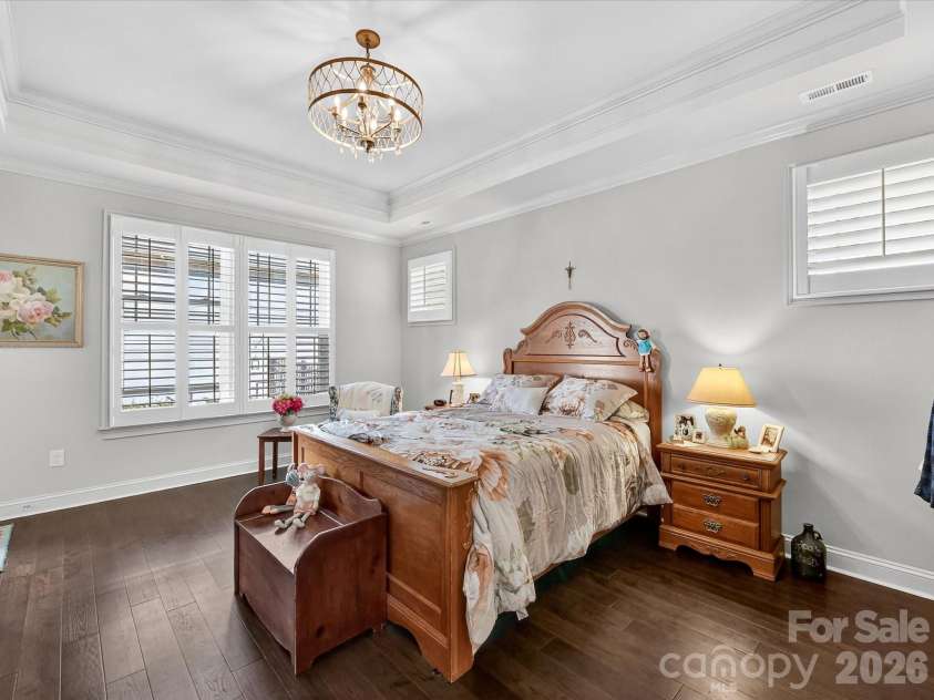2006 Laney Pond Road, Matthews, NC 28104.  MLS# CAR4377390, YatesRealty ID 20786. 