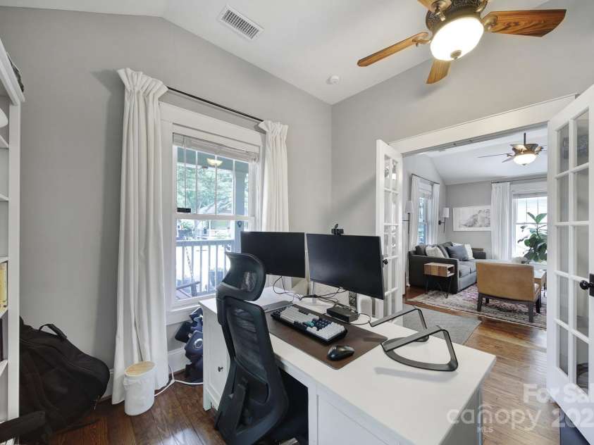 1713 Allen Street, Charlotte, NC 28205.  MLS# CAR4254975, YatesRealty ID 20788. 