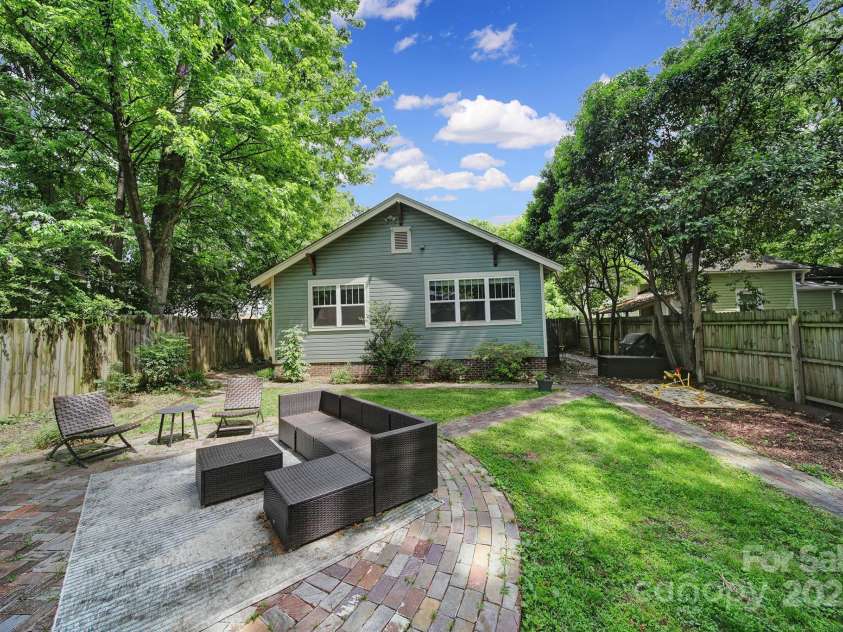 1713 Allen Street, Charlotte, NC 28205.  MLS# CAR4254975, YatesRealty ID 20788. 