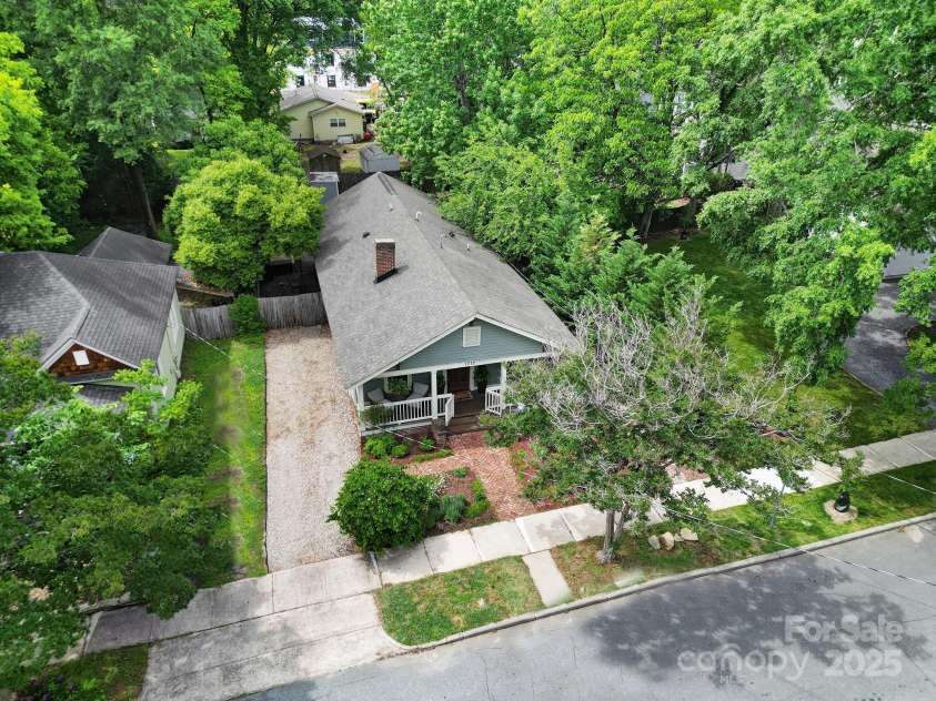 1713 Allen Street, Charlotte, NC 28205.  MLS# CAR4254975, YatesRealty ID 20788. 