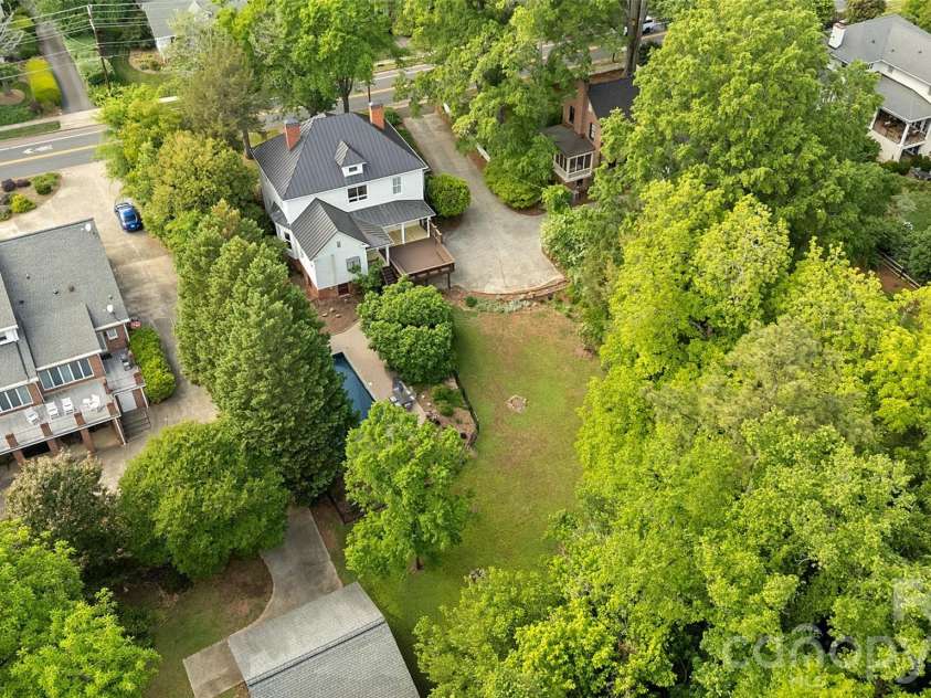 602 Main Street, Davidson, NC 28036.  MLS# CAR4376651, YatesRealty ID 20788. 