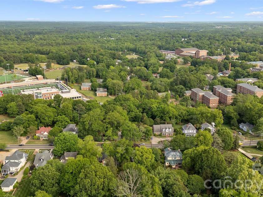 602 Main Street, Davidson, NC 28036.  MLS# CAR4376651, YatesRealty ID 20788. Backs up to Davidson College