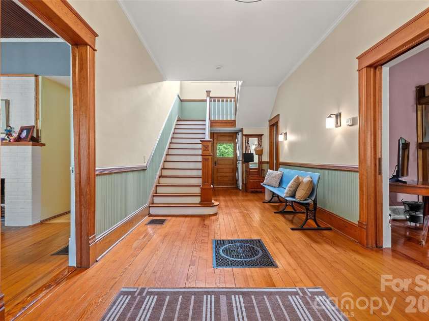 602 Main Street, Davidson, NC 28036.  MLS# CAR4376651, YatesRealty ID 20788. Classic Center Hall Colonial Foyer