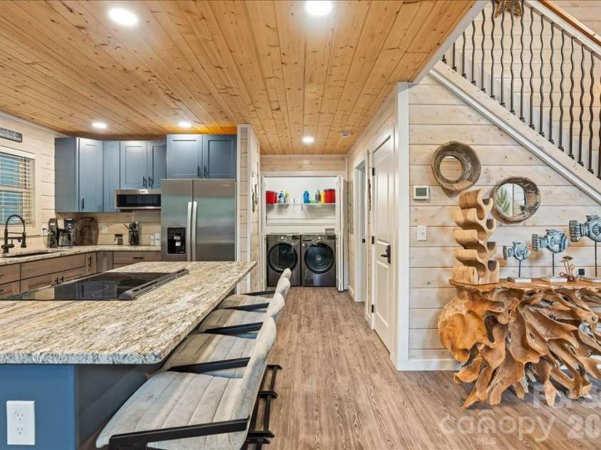 33 Indian Trace Road, Maggie Valley, NC 28751.  MLS# CAR4373505, YatesRealty ID 20789. 