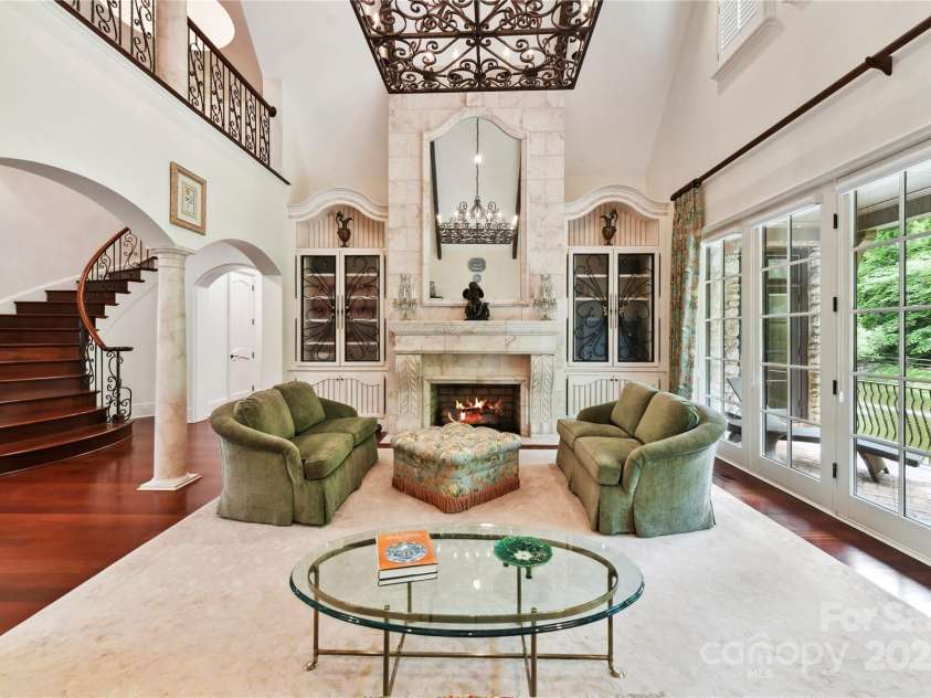 2240 La Maison Drive, Charlotte, NC 28226.  MLS# CAR4265534, YatesRealty ID 20790. 
