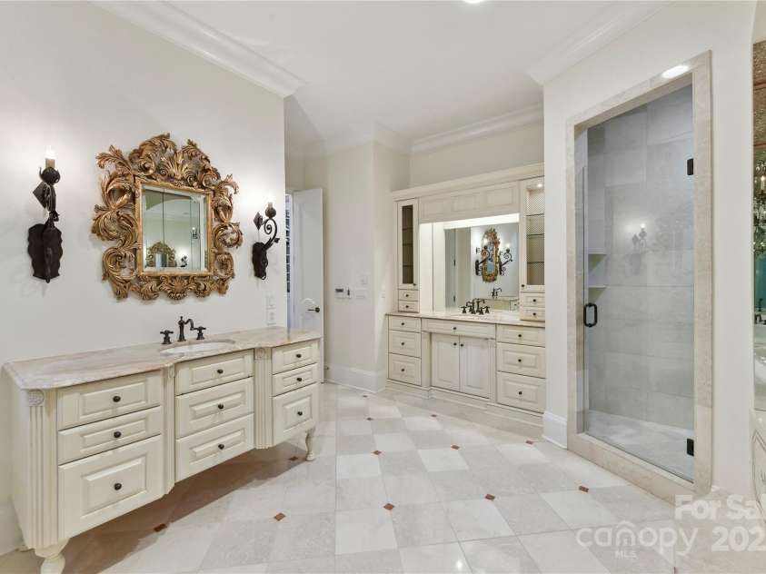 2240 La Maison Drive, Charlotte, NC 28226.  MLS# CAR4265534, YatesRealty ID 20790. 