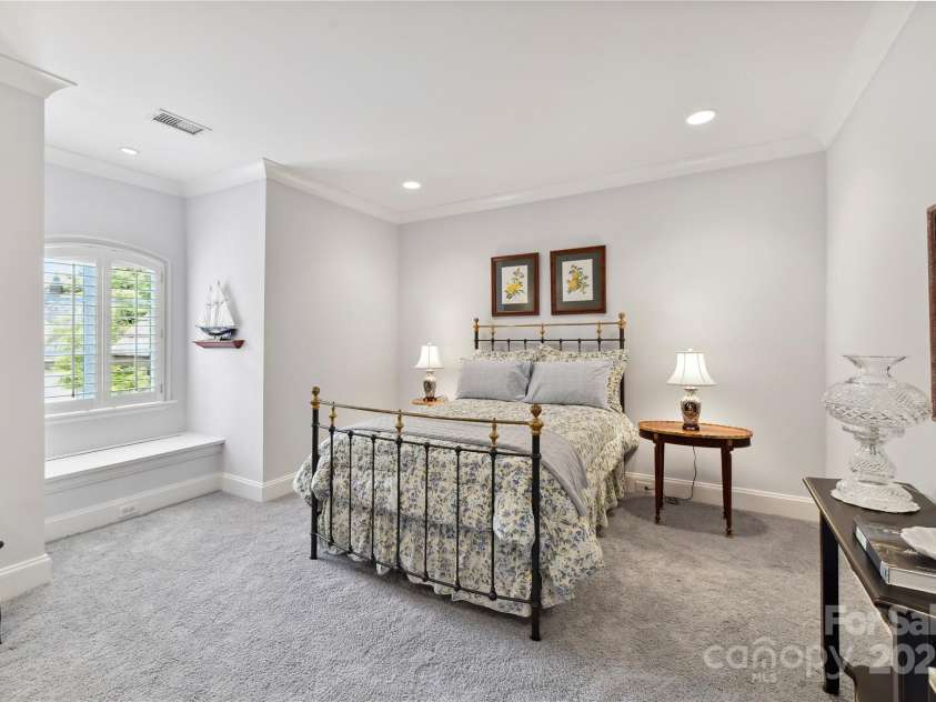 2240 La Maison Drive, Charlotte, NC 28226.  MLS# CAR4265534, YatesRealty ID 20790. 