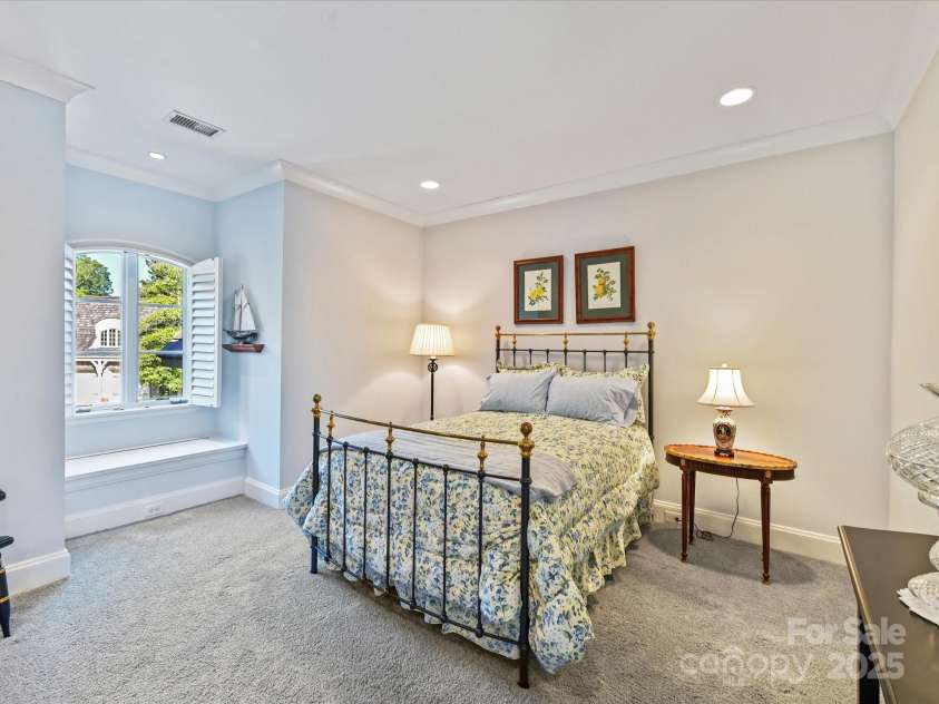 2240 La Maison Drive, Charlotte, NC 28226.  MLS# CAR4265534, YatesRealty ID 20790. 