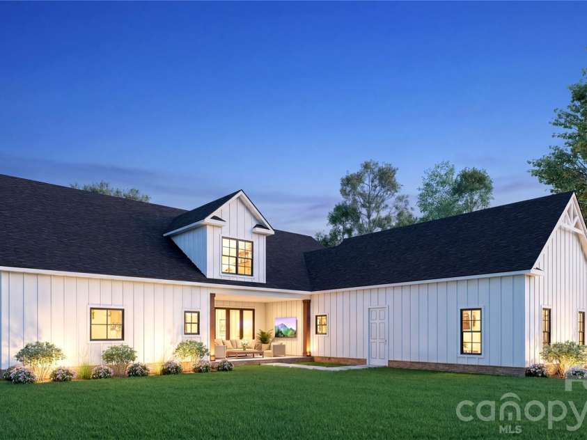 2052 Autumn Drive, Kinston, NC 28501.  MLS# CAR4380776, YatesRealty ID 20792. 