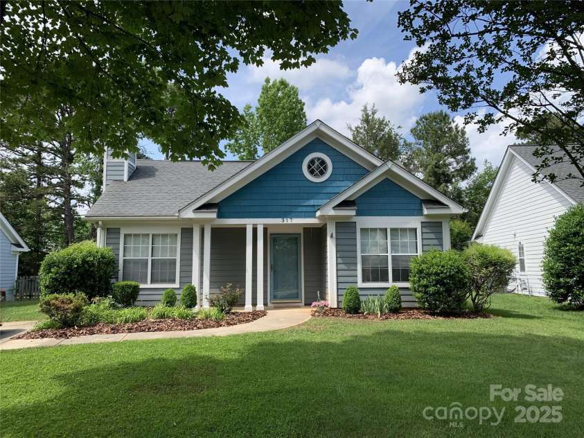 317 Cedarcroft Drive, Mooresville, NC 28115.  MLS# CAR4259649, YatesRealty ID 20793. 