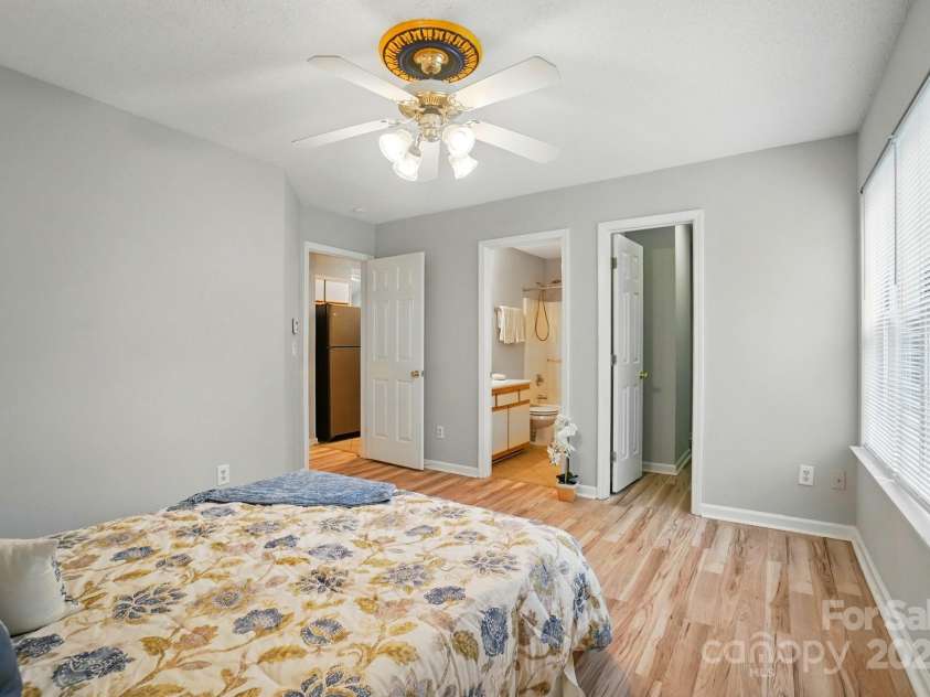 317 Cedarcroft Drive, Mooresville, NC 28115.  MLS# CAR4259649, YatesRealty ID 20793. 