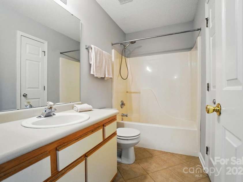 317 Cedarcroft Drive, Mooresville, NC 28115.  MLS# CAR4259649, YatesRealty ID 20793. 