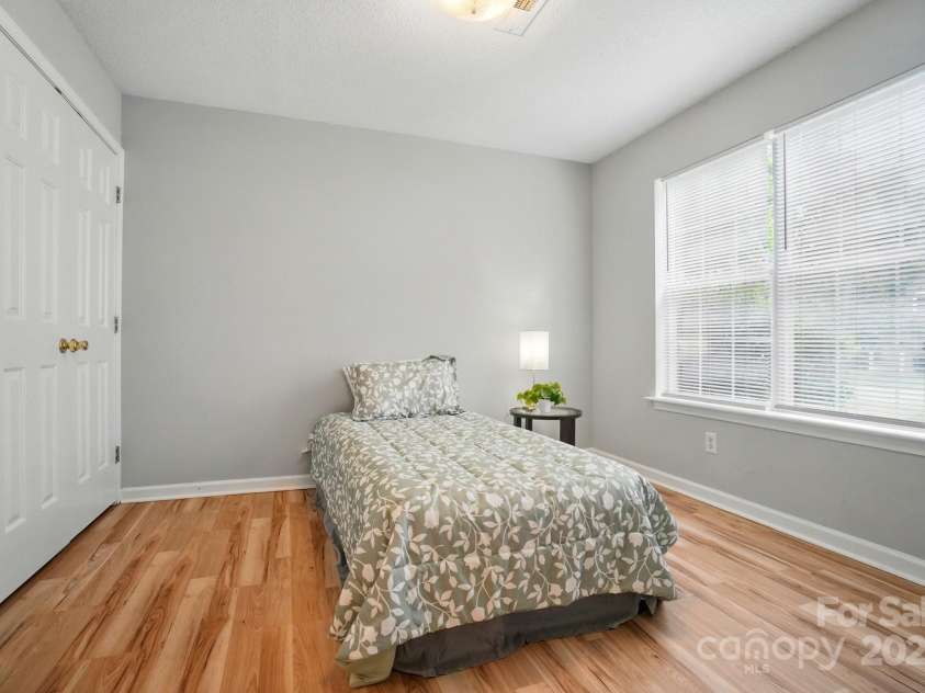 317 Cedarcroft Drive, Mooresville, NC 28115.  MLS# CAR4259649, YatesRealty ID 20793. 