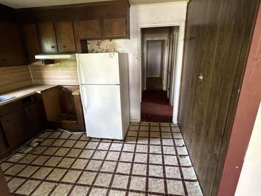 721 Lakehurst Street, Shelby, NC 28150.  MLS# CAR4372671, YatesRealty ID 20793. 