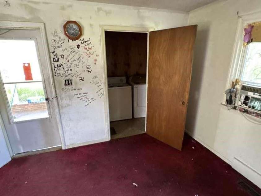 721 Lakehurst Street, Shelby, NC 28150.  MLS# CAR4372671, YatesRealty ID 20793. 