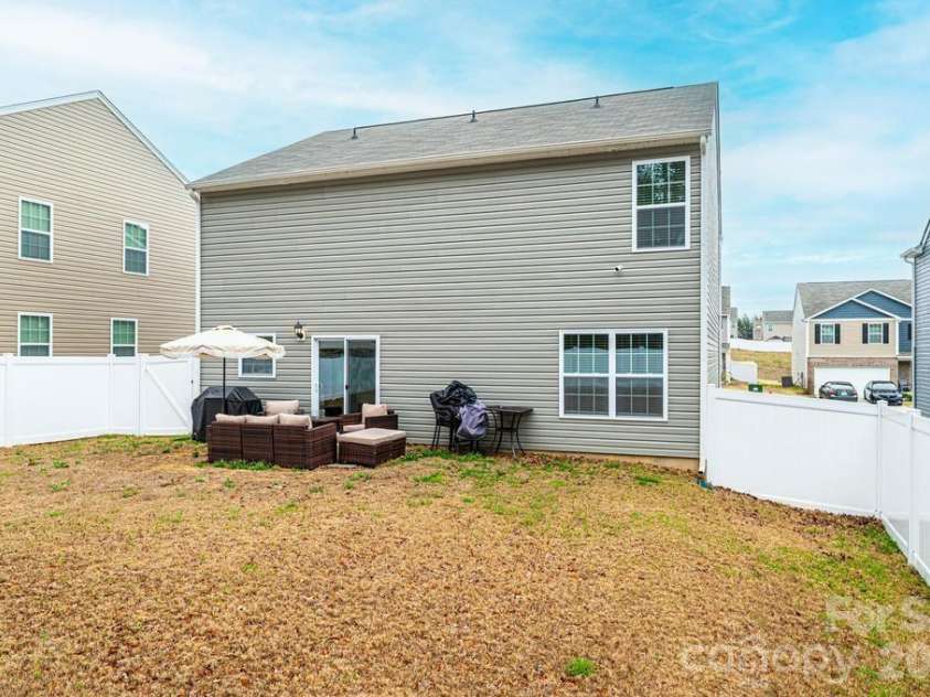 1808 Bright Hope Lane, Dallas, NC 28034.  MLS# CAR4356770, YatesRealty ID 20794. 