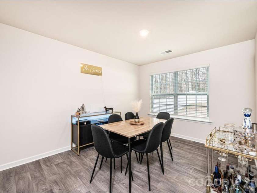 1808 Bright Hope Lane, Dallas, NC 28034.  MLS# CAR4356770, YatesRealty ID 20794. 