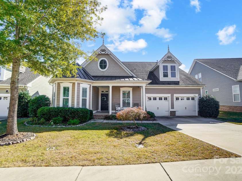 5021 Henshaw Road, Waxhaw, NC 28173.  MLS# CAR4192379, YatesRealty ID 20794. 