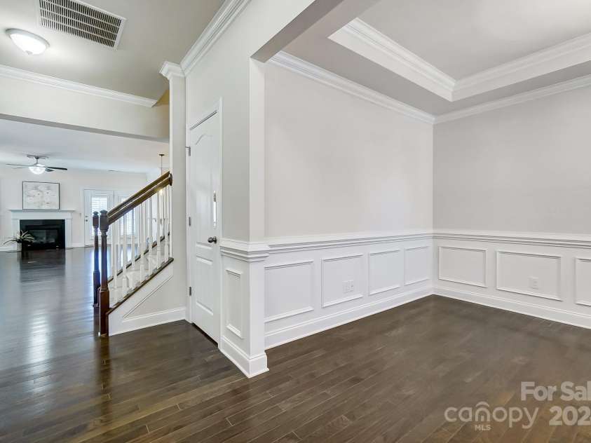 5021 Henshaw Road, Waxhaw, NC 28173.  MLS# CAR4192379, YatesRealty ID 20794. 