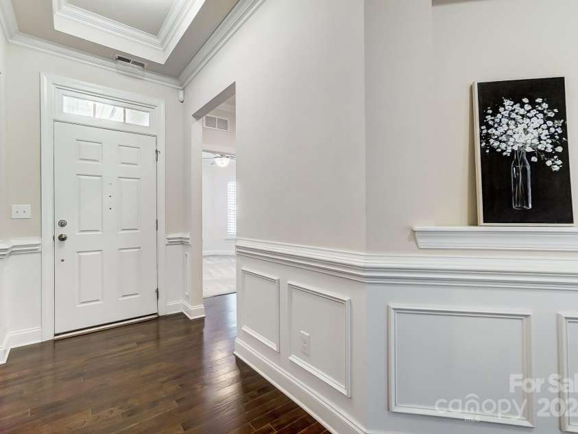 5021 Henshaw Road, Waxhaw, NC 28173.  MLS# CAR4192379, YatesRealty ID 20794. 