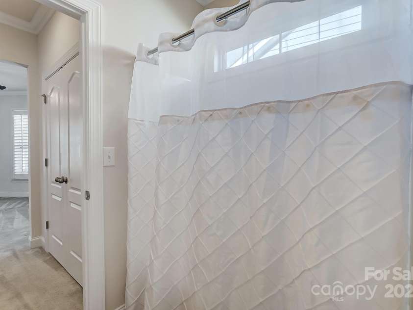 5021 Henshaw Road, Waxhaw, NC 28173.  MLS# CAR4192379, YatesRealty ID 20794. 