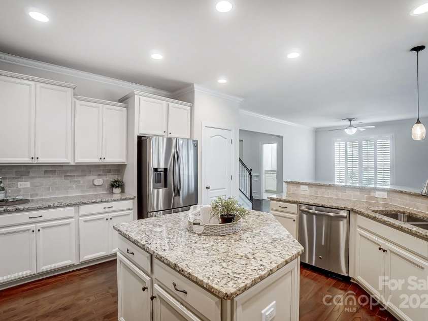 5021 Henshaw Road, Waxhaw, NC 28173.  MLS# CAR4192379, YatesRealty ID 20794. 